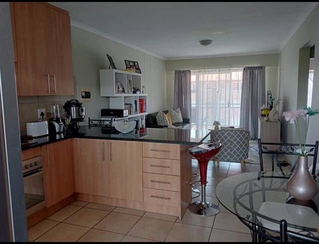 2 BEDROOM APARTMENT FOR SALE IN ANNLIN-WES